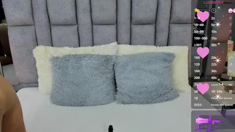 Snapshot of emmahill1 chatting on February 16, 2025, 12:30 am EMMA HILL online show from February 16, 2025, 12:30 am