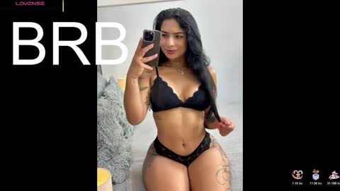 Snapshot of emmahill1 chatting on October 18, 2025, 11:11 am EMMA HILL online show from October 18, 2025, 11:11 am