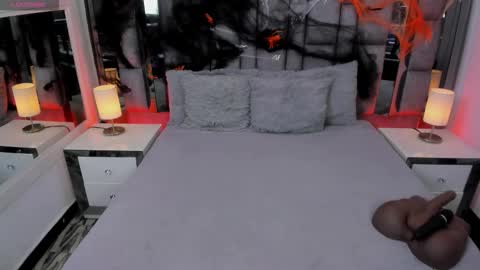 Snapshot of emmahill1 chatting on October 22, 2025, 11:10 am EMMA HILL online show from October 22, 2025, 11:10 am