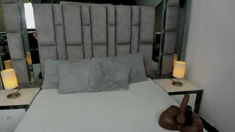 EMMA HILL online show from April 20, 2026, 11:02 am