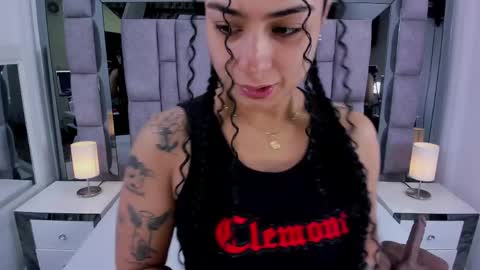 Snapshot of emmahill1 chatting on April 24, 2026, 11:12 am EMMA HILL online show from April 24, 2026, 11:12 am