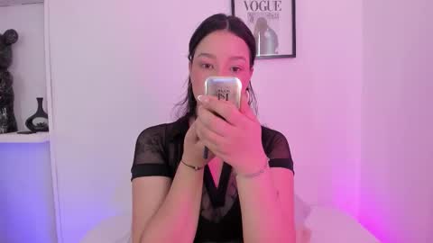 Snapshot of emmajohanson chatting on February 7, 2026, 7:50 pm emmajohanson online show from February 7, 2026, 7:50 pm