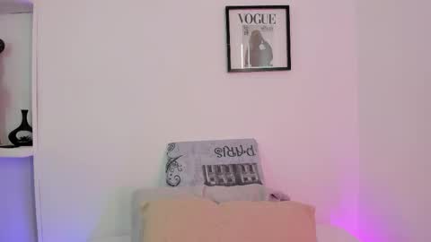 Snapshot of emmajohanson chatting on February 11, 2026, 5:51 pm emmajohanson online show from February 11, 2026, 5:51 pm