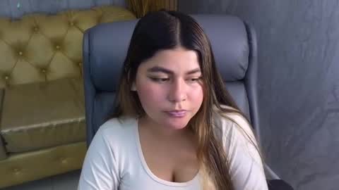 Emma online show from March 5, 2025, 4:46 pm