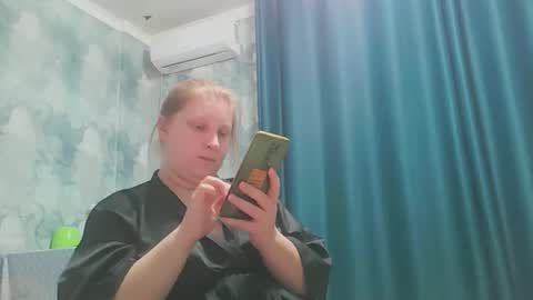 Snapshot of emmamelody944534 chatting on October 13, 2025, 5:57 pm emmamelody online show from October 13, 2025, 5:57 pm