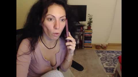 Snapshot of emmatoo95 chatting on October 18, 2025, 2:51 pm Emmatoo online show from October 18, 2025, 2:51 pm