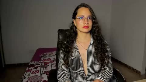 Emma Torres online show from March 1, 2025, 12:39 am