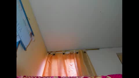 hi im emmalina welcome to your happy place online show from March 4, 2025, 6:07 pm