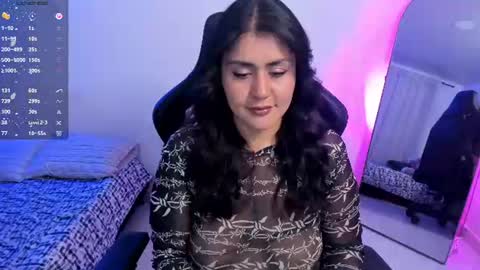 Snapshot of emmax_x chatting on June 25, 2026, 6:51 am EMMA online show from June 25, 2026, 6:51 am