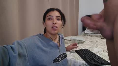 Snapshot of emmi_11 chatting on March 27, 2026, 11:10 am emmi_11 online show from March 27, 2026, 11:10 am