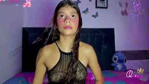 Snapshot of emmie_bunny chatting on June 26, 2026, 1:10 am Emmie online show from June 26, 2026, 1:10 am