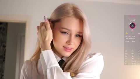 Aurora online show from October 4, 2025, 6:22 am