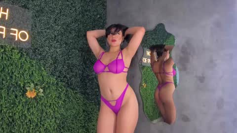 Emmiily online show from February 18, 2025, 11:08 pm