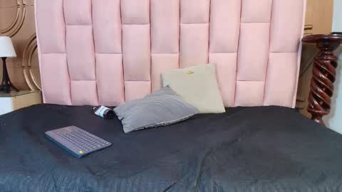 Emmily keller online show from January 8, 2026, 1:57 pm