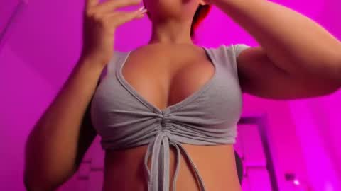    online show from October 12, 2025, 11:53 am