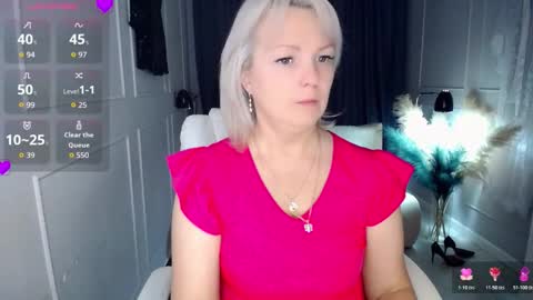 Snapshot of emmmam chatting on November 14, 2025, 6:45 am emmmam online show from November 14, 2025, 6:45 am