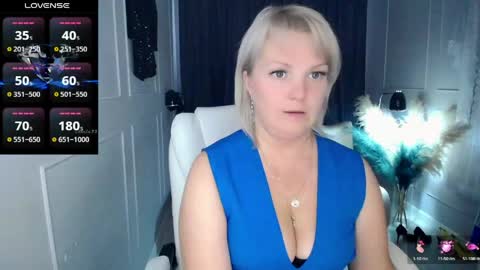 emmmam online show from April 27, 2026, 10:35 am