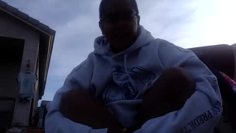 Emms online show from February 16, 2025, 3:38 pm