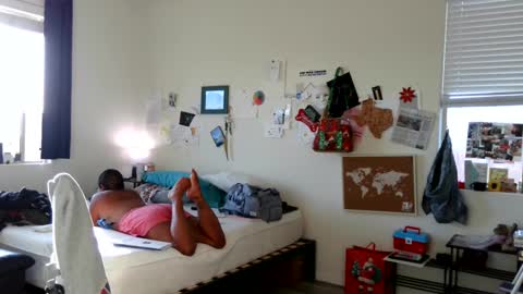 Emms online show from February 19, 2025, 12:14 am