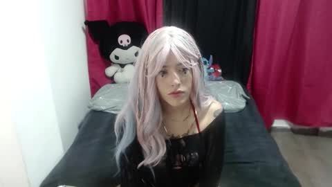 Snapshot of emmy__smith chatting on October 1, 2025, 8:53 am emmy__smith online show from October 1, 2025, 8:53 am