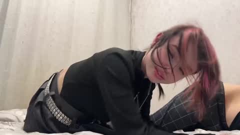 Gabriel  Elizabeth online show from March 4, 2025, 8:38 pm