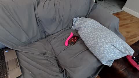 EmoDream1998 online show from January 28, 2025, 9:19 am