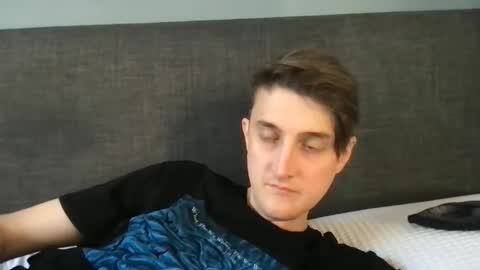 emotionalmotionsickness online show from April 23, 2026, 2:46 am