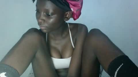 empress_ivy1 online show from July 2, 2026, 6:36 pm