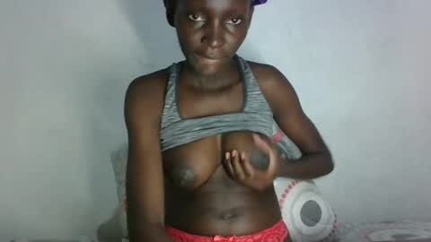 empress_ivy1 online show from July 14, 2026, 6:35 pm