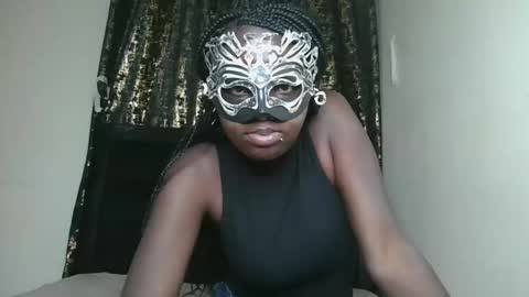 Snapshot of empressvee24 chatting on April 4, 2026, 10:35 am vee online show from April 4, 2026, 10:35 am