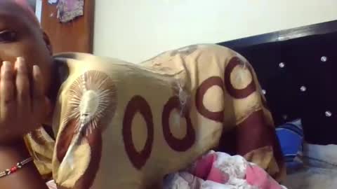 empress online show from April 18, 2026, 11:25 am