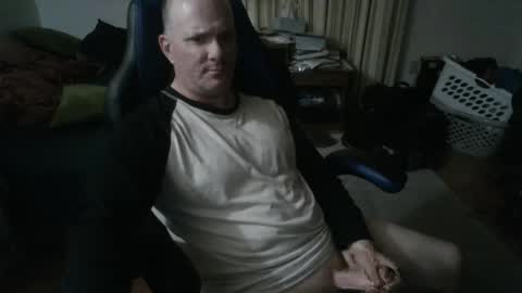 Snapshot of emsguy1 chatting on November 8, 2025, 3:12 pm Matt online show from November 8, 2025, 3:12 pm