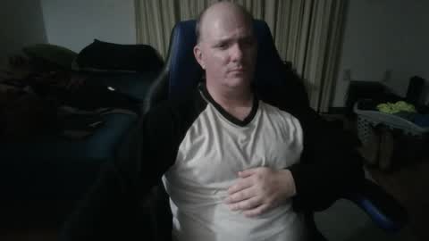 Snapshot of emsguy1 chatting on January 6, 2026, 4:16 am Matt online show from January 6, 2026, 4:16 am