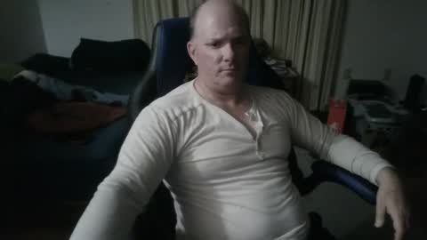 Snapshot of emsguy1 chatting on January 12, 2026, 6:18 am Matt online show from January 12, 2026, 6:18 am