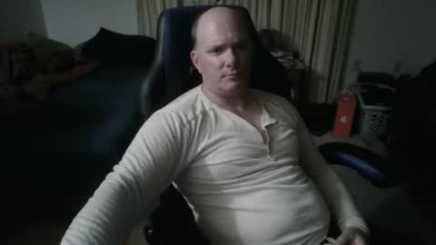 Snapshot of emsguy1 chatting on January 15, 2026, 6:18 am Matt online show from January 15, 2026, 6:18 am