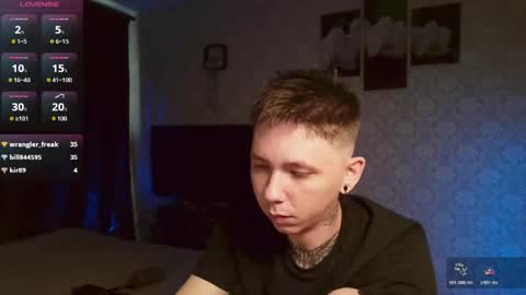 Snapshot of emveeboy96 chatting on May 16, 2026, 6:32 am emveeboy96 online show from May 16, 2026, 6:32 am