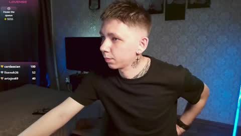 Snapshot of emveeboy96 chatting on May 18, 2026, 8:47 pm emveeboy96 online show from May 18, 2026, 8:47 pm