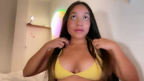 emily cutie online show from October 21, 2025, 3:18 am