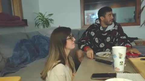 Snapshot of emyxxl chatting on February 3, 2026, 2:10 am emyxxl online show from February 3, 2026, 2:10 am