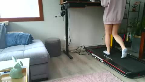 Snapshot of emyxxl chatting on March 4, 2026, 2:45 pm emyxxl online show from March 4, 2026, 2:45 pm