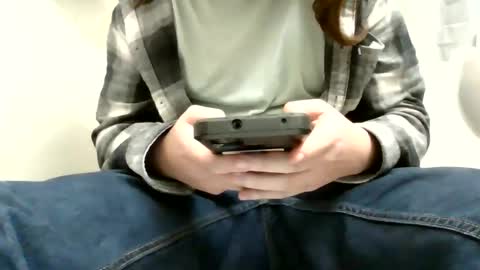 Snapshot of enchantedspoon19 chatting on November 14, 2025, 10:25 am enchantedspoon19 online show from November 14, 2025, 10:25 am