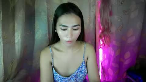 Snapshot of enchantresstgirl chatting on October 11, 2025, 4:44 am   Nikki Shane  online show from October 11, 2025, 4:44 am