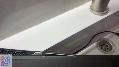 Mia online show from December 7, 2024, 12:52 am