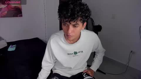 Salo online show from February 16, 2026, 9:00 pm