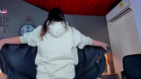  E N G E L  online show from February 23, 2025, 2:07 am