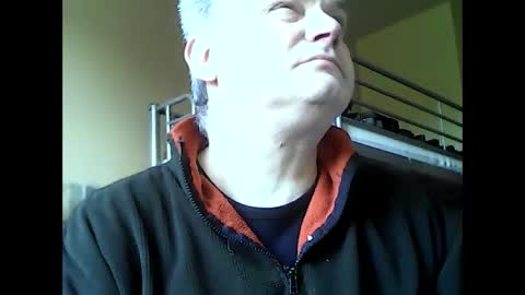 englishguysurrey online show from January 15, 2025, 9:56 am