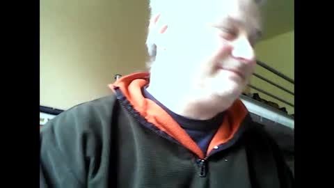 englishguysurrey online show from April 11, 2026, 11:03 am