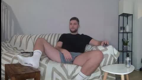 Englishladxxx online show from December 2, 2024, 1:58 am