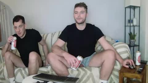 Englishladxxx online show from February 16, 2025, 8:33 pm