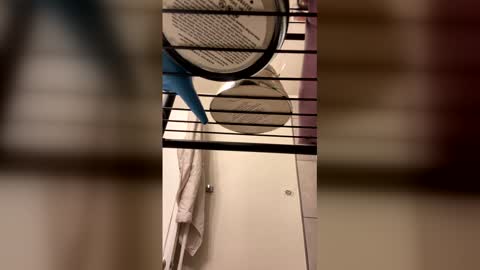 Snapshot of enjoyyoself chatting on March 20, 2026, 6:29 am enjoyyoself online show from March 20, 2026, 6:29 am